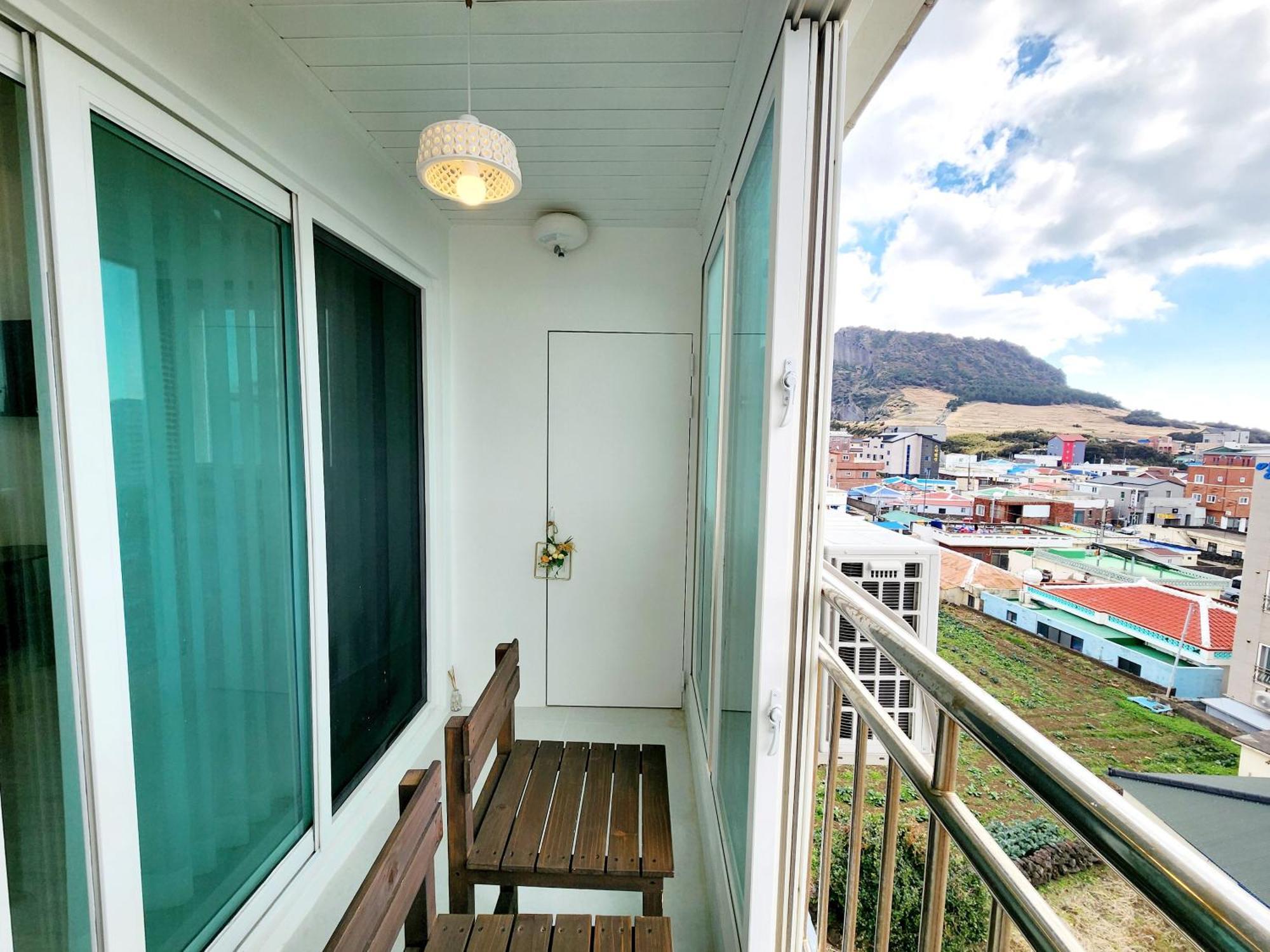 Pureun Jeju Pension Seogwipo Dış mekan fotoğraf